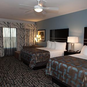 Queen Room Two Queen Beds Sofa Bed Non-Smoking